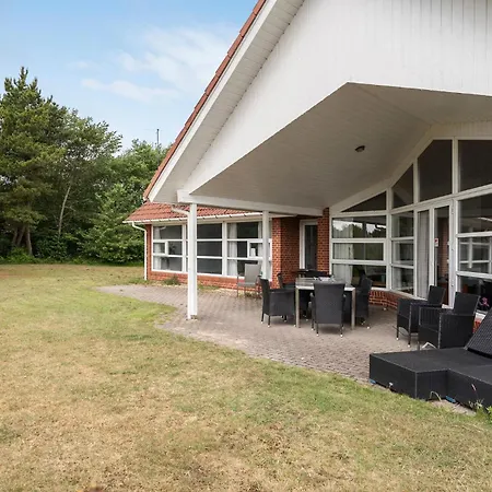 Дом отдыха Amazing In With Sauna *